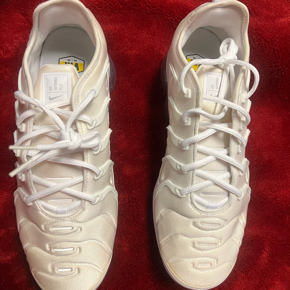 Nike White Vapormax (oxidation occurred so they look Cream) Never Worn